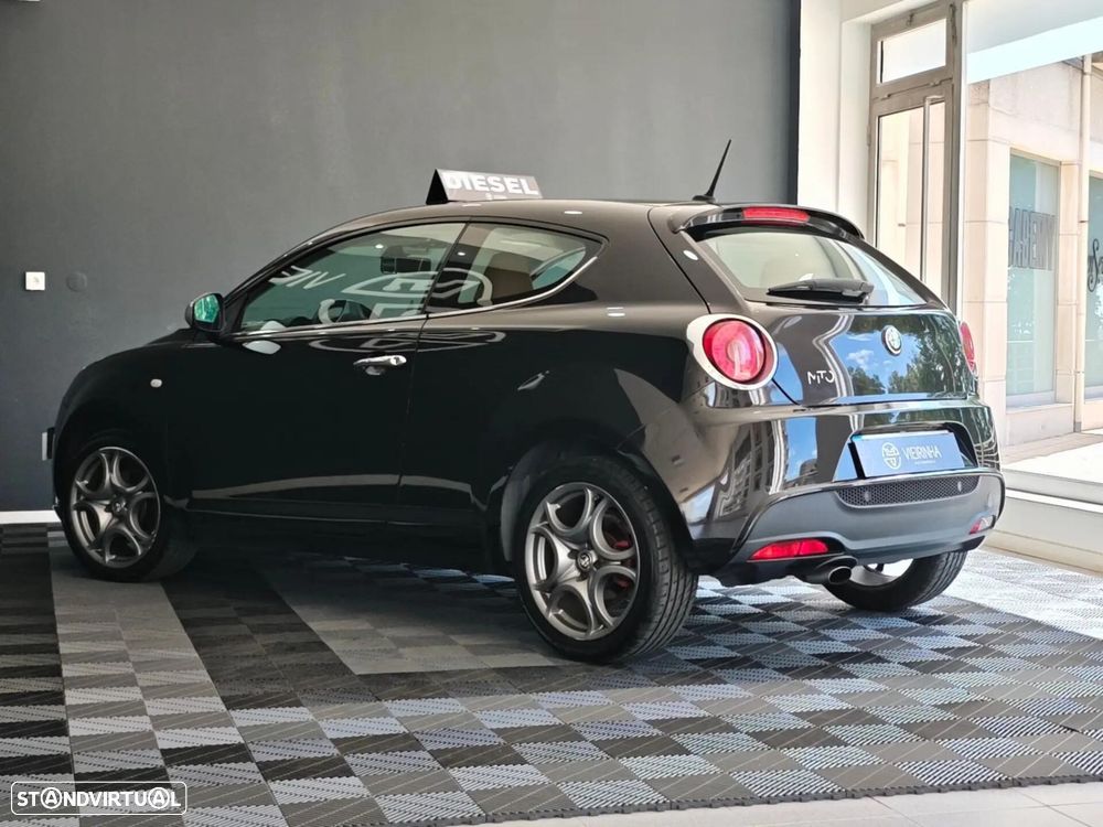 Alfa Romeo MiTo - 23
