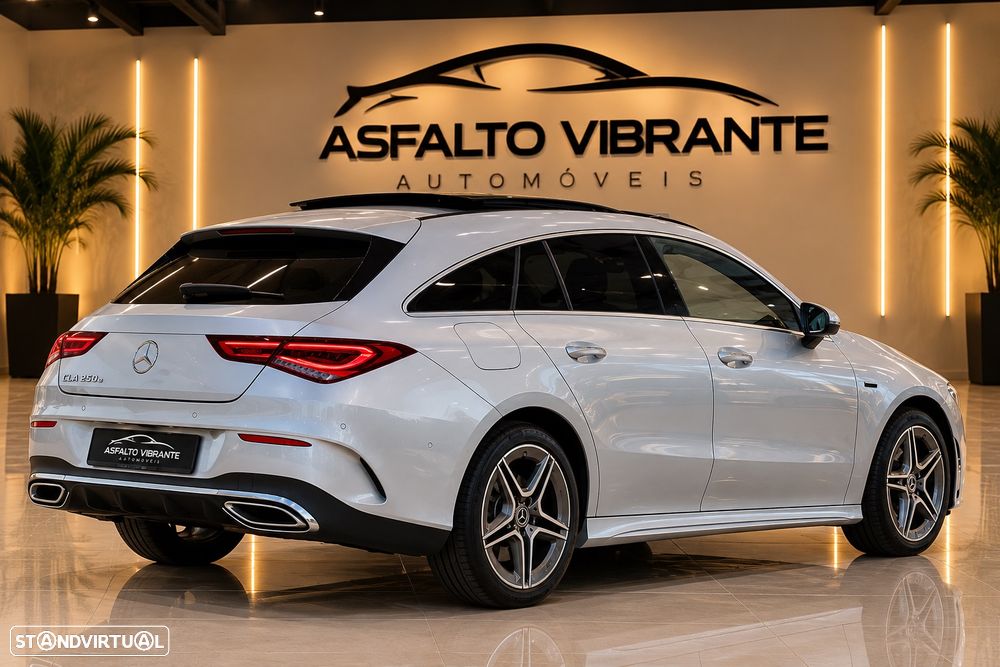 Mercedes-Benz CLA 250 e 8G-DCT AMG Line Advanced Plus - 4