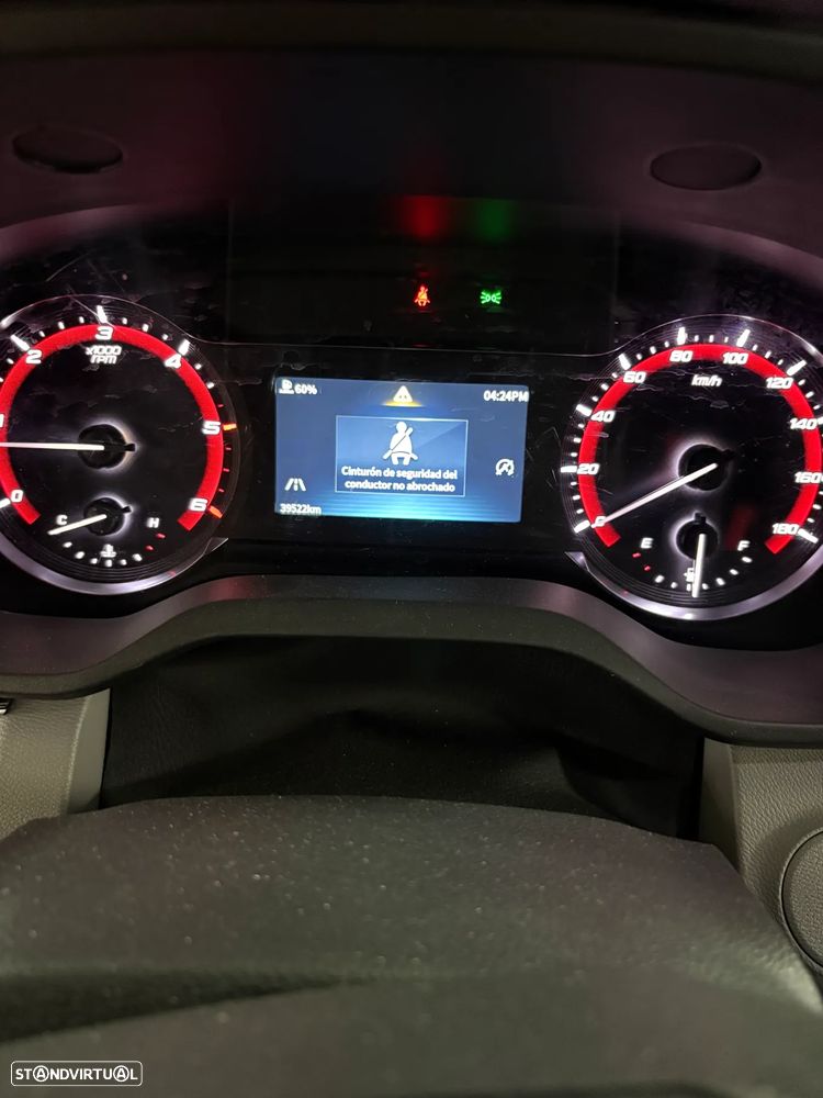 Maxus DELIVER 9 - 25