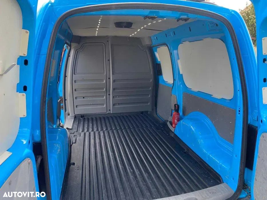 Volkswagen Caddy Maxi - 6