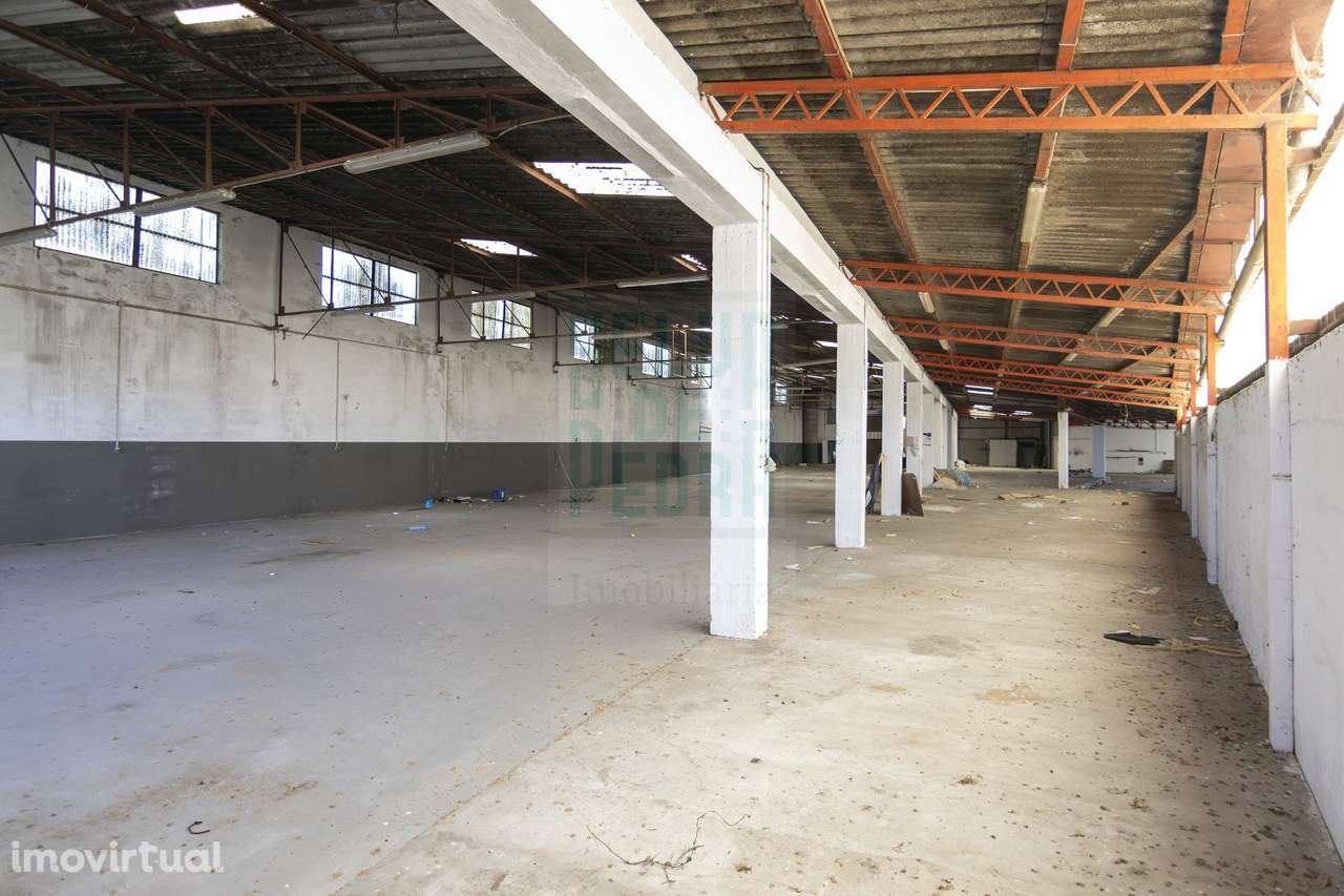 Armazém em Paços de Ferreira - Grande imagem: 3/16