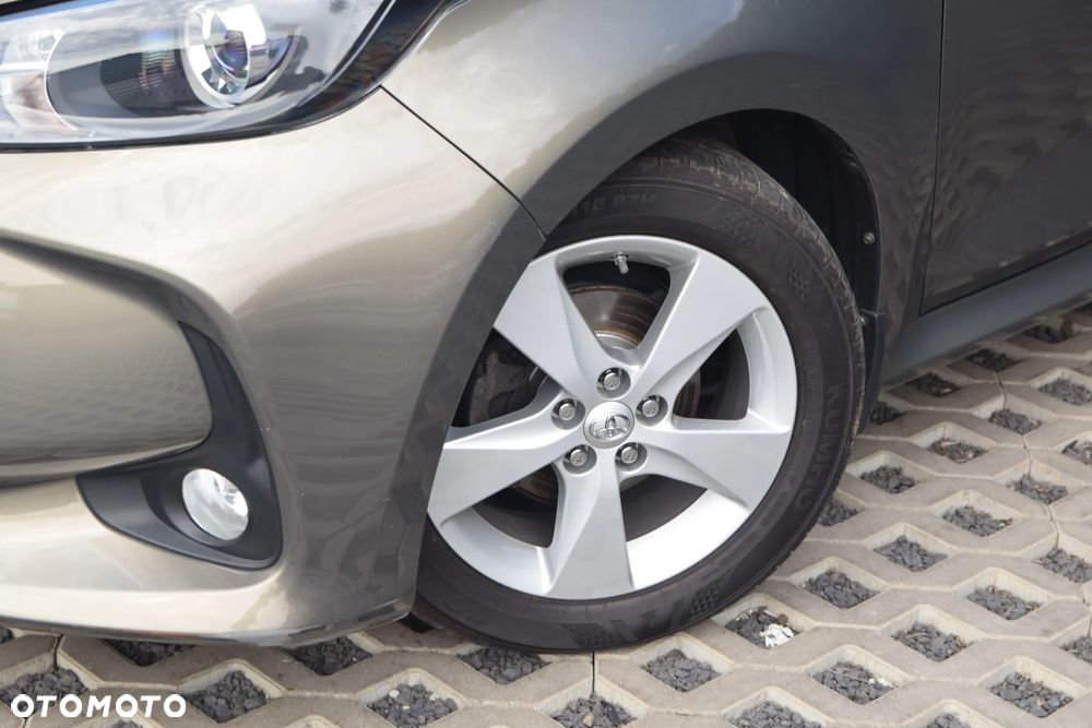 Toyota Yaris - 14