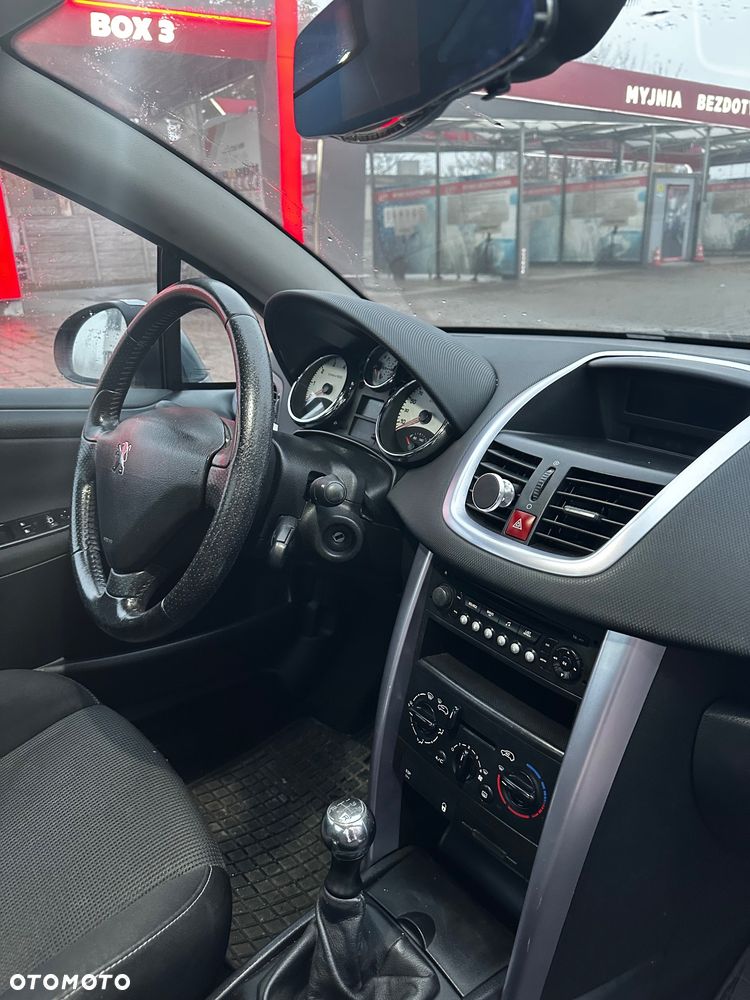 Peugeot 207 CC - 9