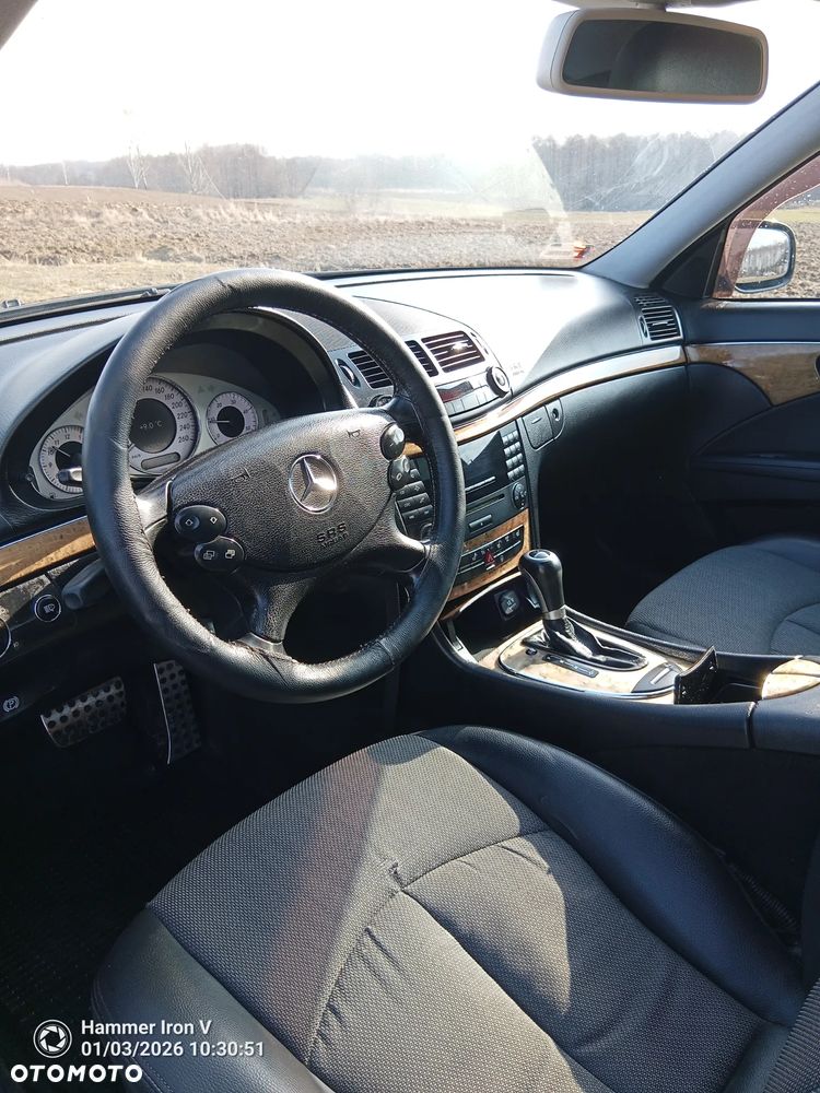 Mercedes-Benz Klasa E - 7