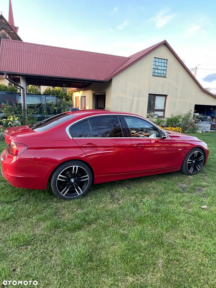 BMW Seria 3 320d - 8