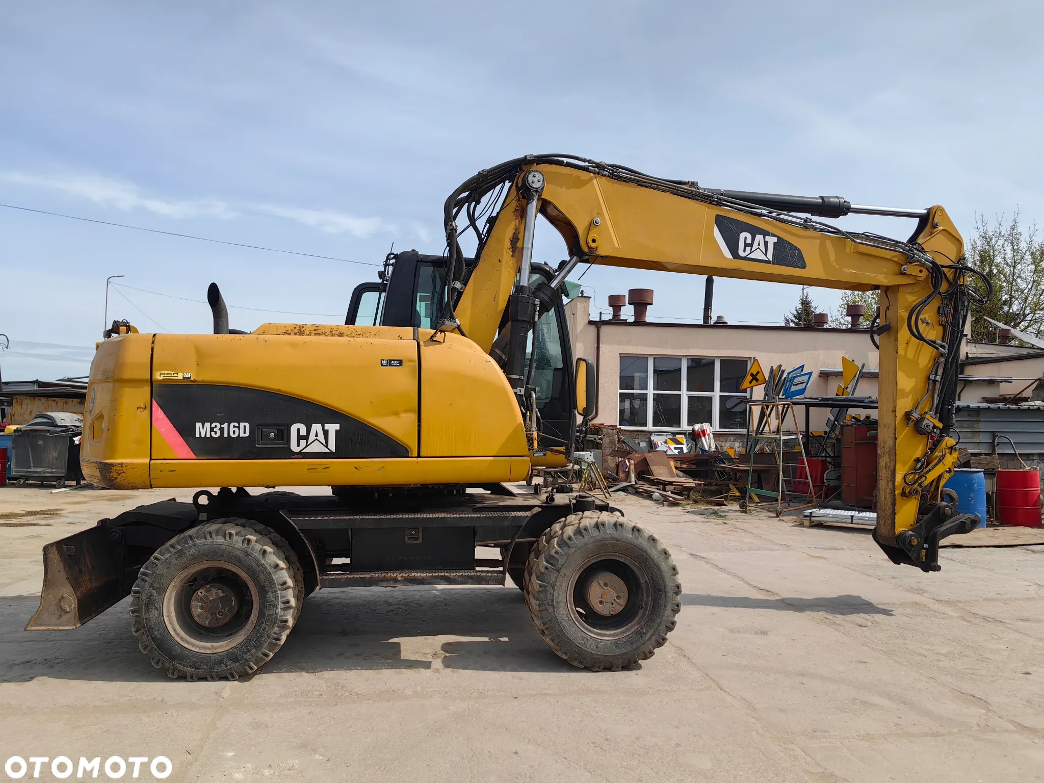 Caterpillar M316 D - 4