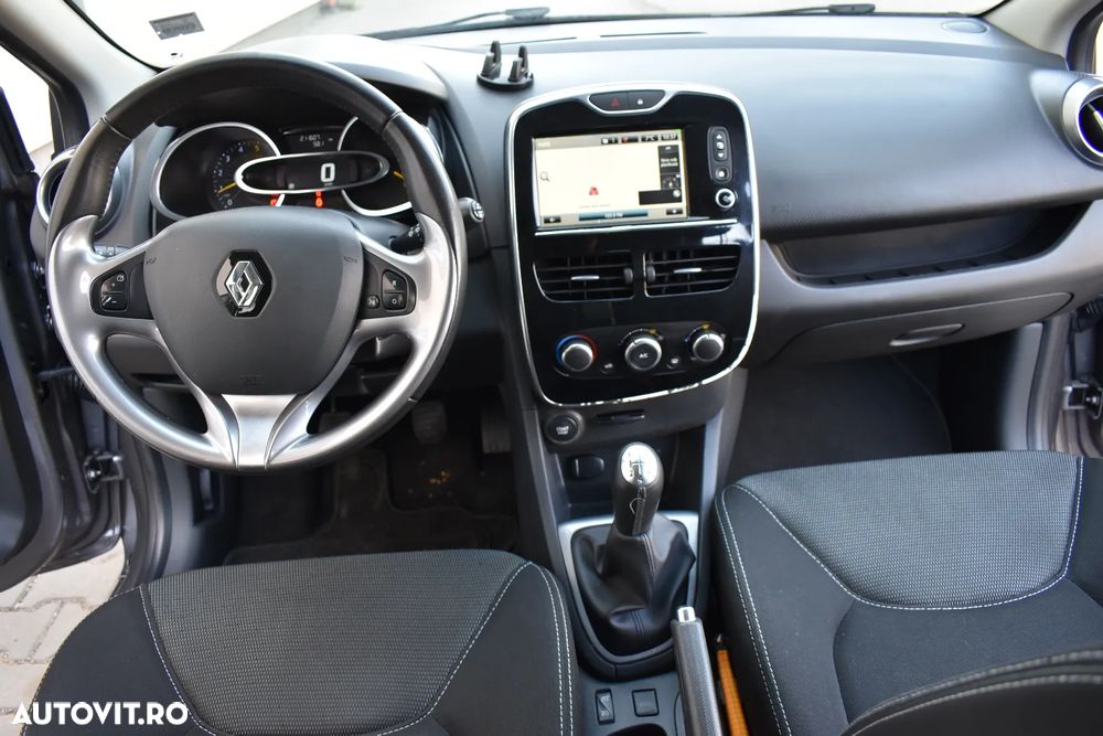 Renault Clio - 5