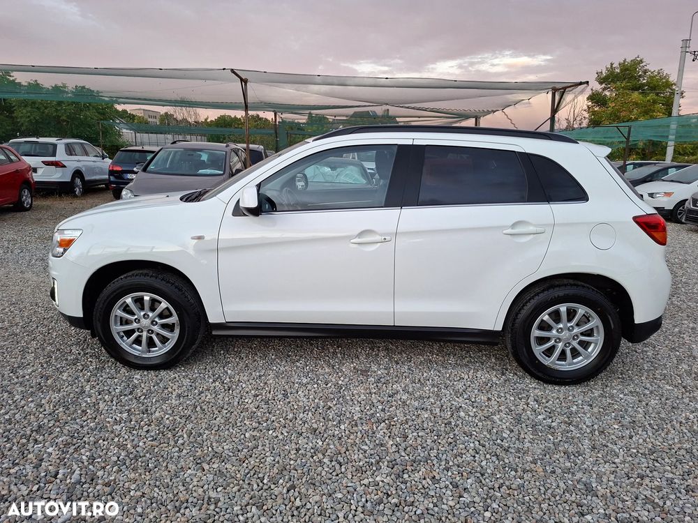 Mitsubishi ASX - 5