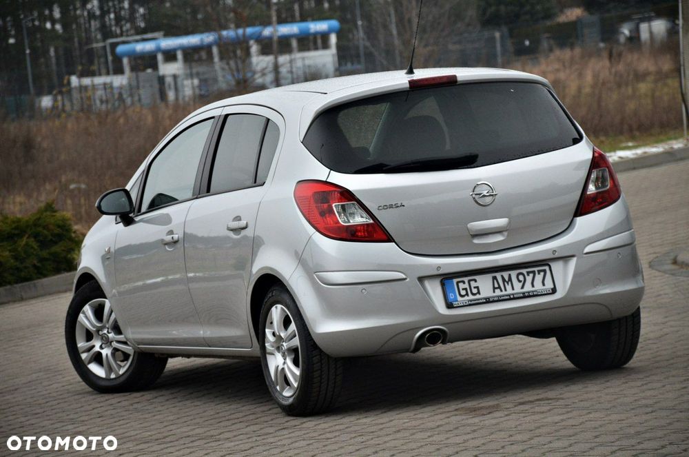 Opel Corsa - 11
