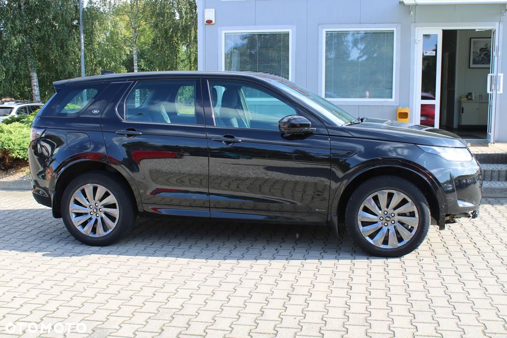Land Rover Discovery Sport 2.0 D200 mHEV R-Dynamic - 11
