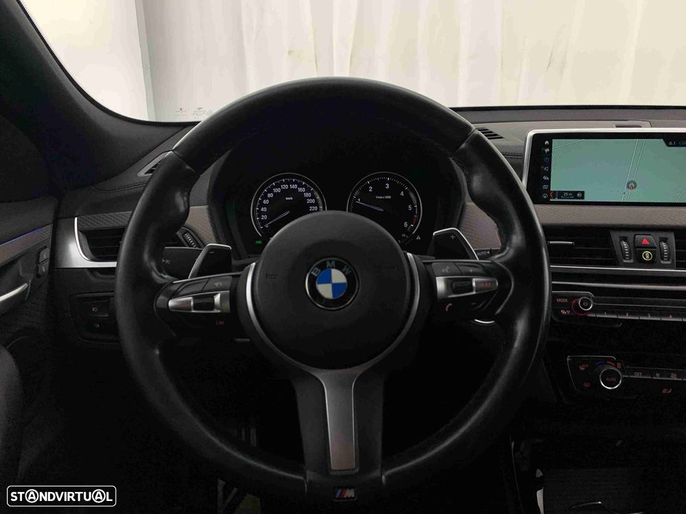 BMW X2 18 d sDrive Auto Pack M - 9