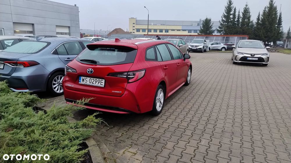 Toyota Corolla 1.8 Hybrid Comfort - 9