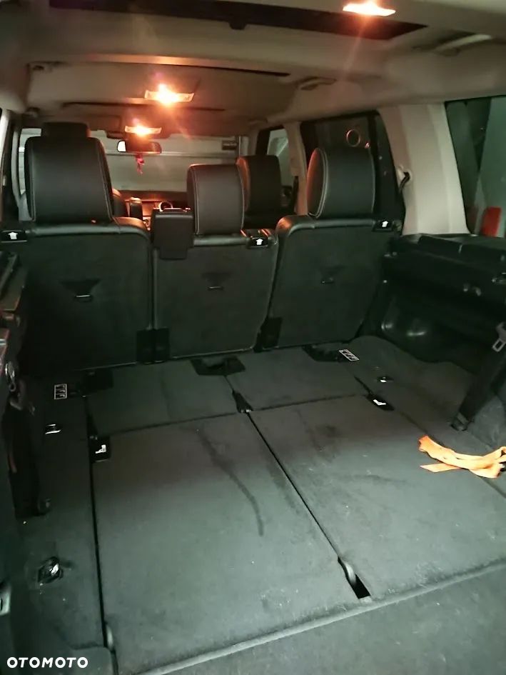 Land Rover Discovery IV 3.0SD V6 HSE - 9