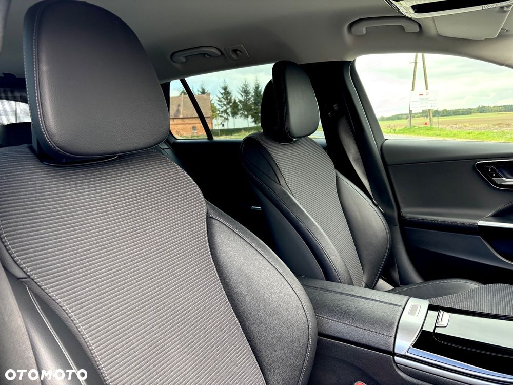 Mercedes-Benz Klasa C 200 d 9G-TRONIC - 21