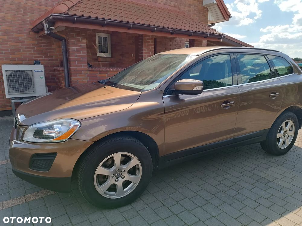 Volvo XC 60 D4 Momentum - 5