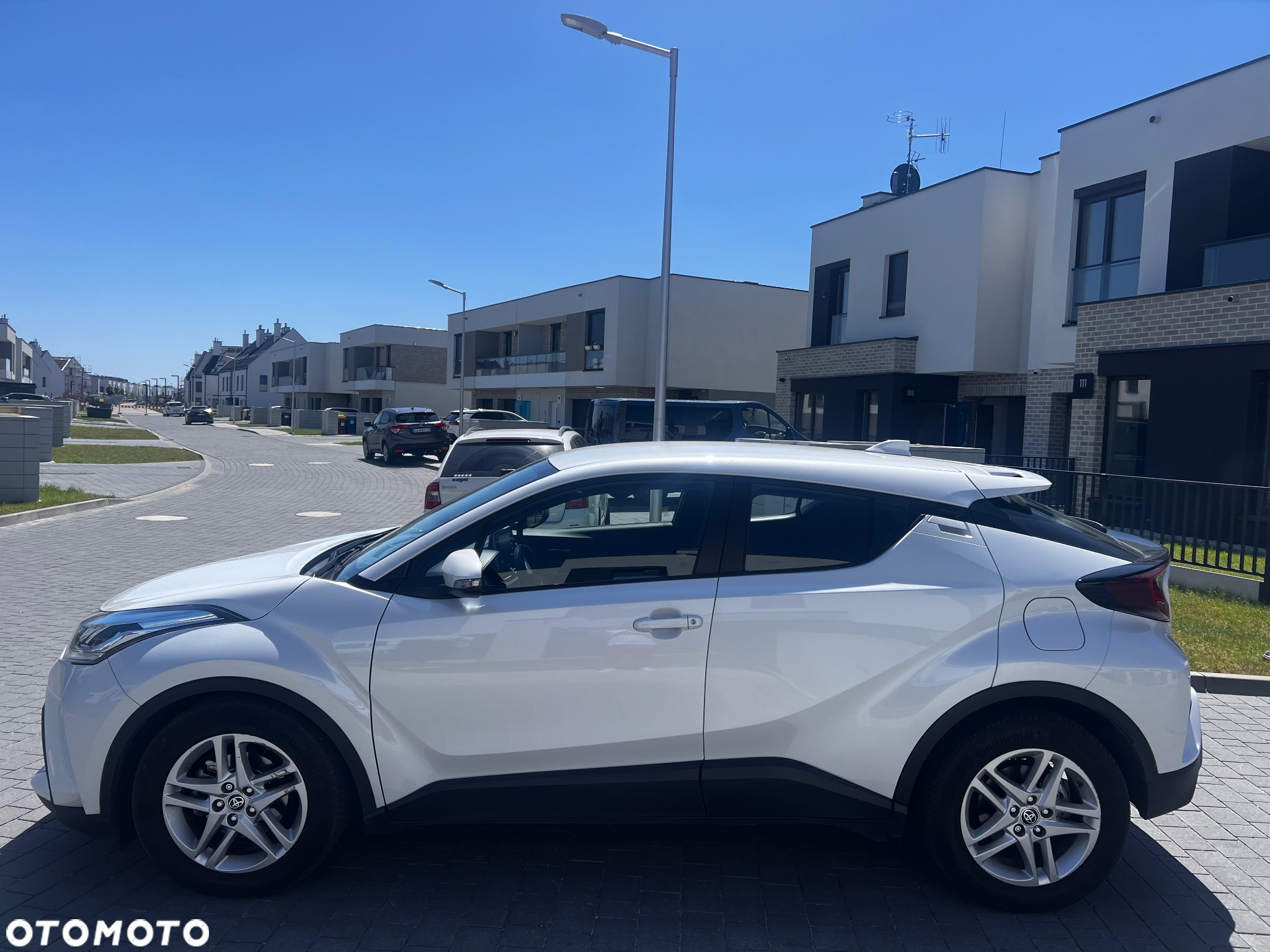 Toyota C-HR 1.8 Hybrid Business Edition - 14
