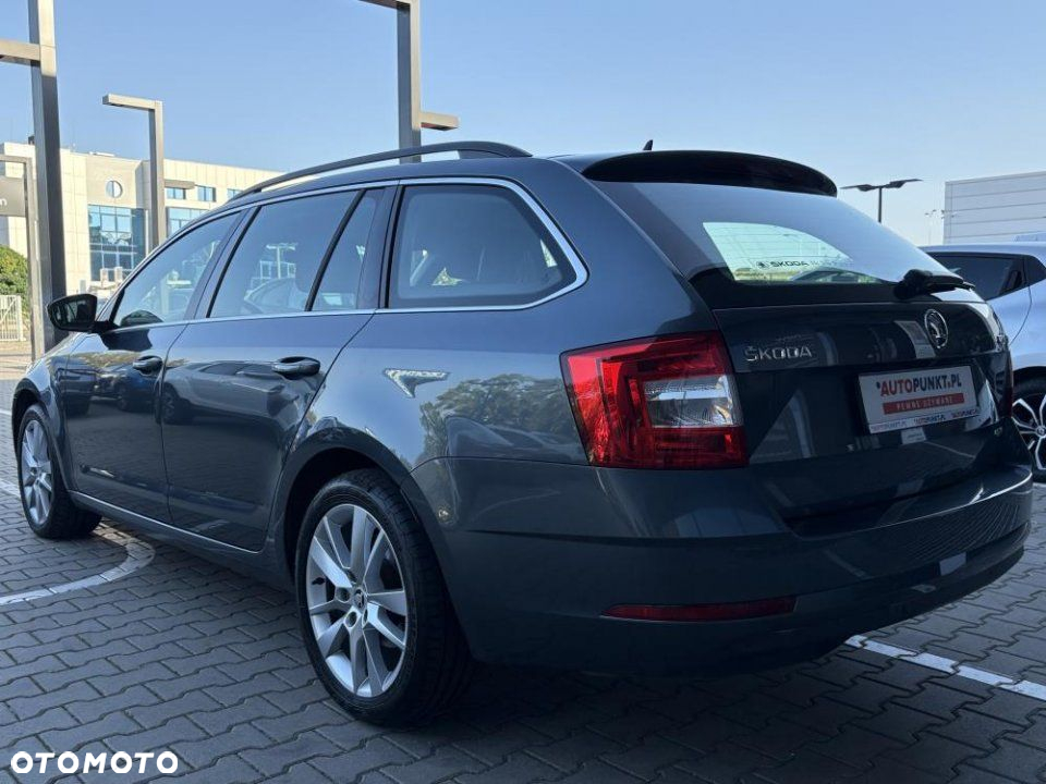 Skoda Octavia - 23
