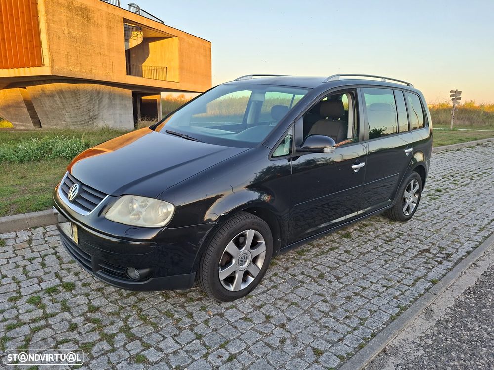 VW Touran 2.0 TDI Highline EC 7L - 2