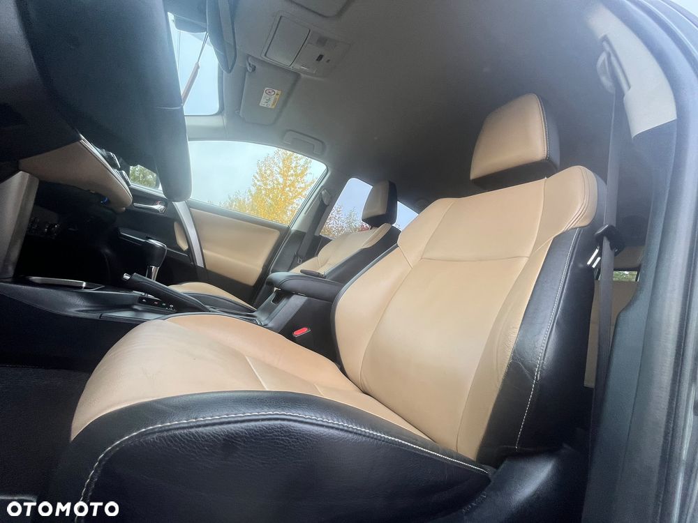 Toyota RAV4 - 32