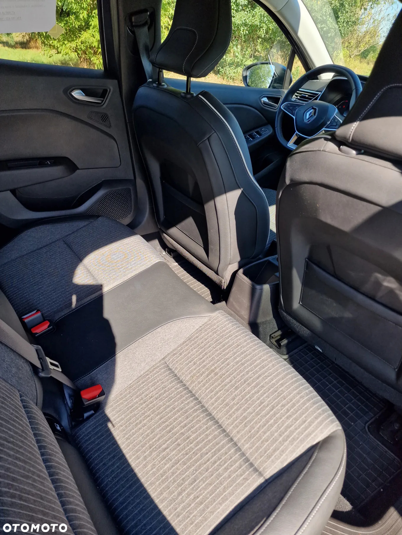 Renault Clio 1.0 TCe Intens - 15