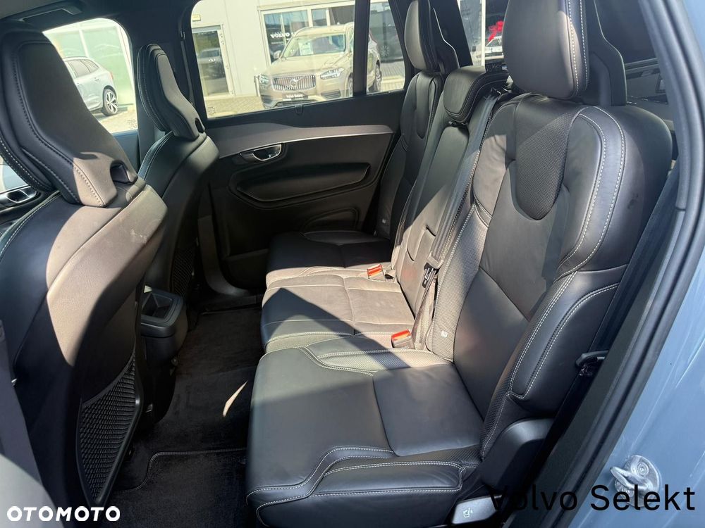Volvo XC 90 - 18