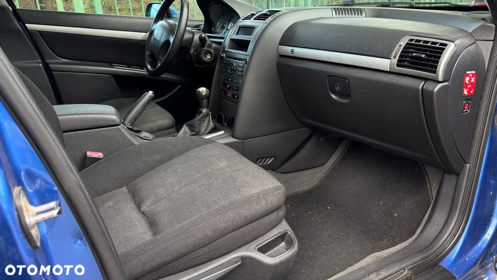 Peugeot 407 1.6 HDI Premium - 28