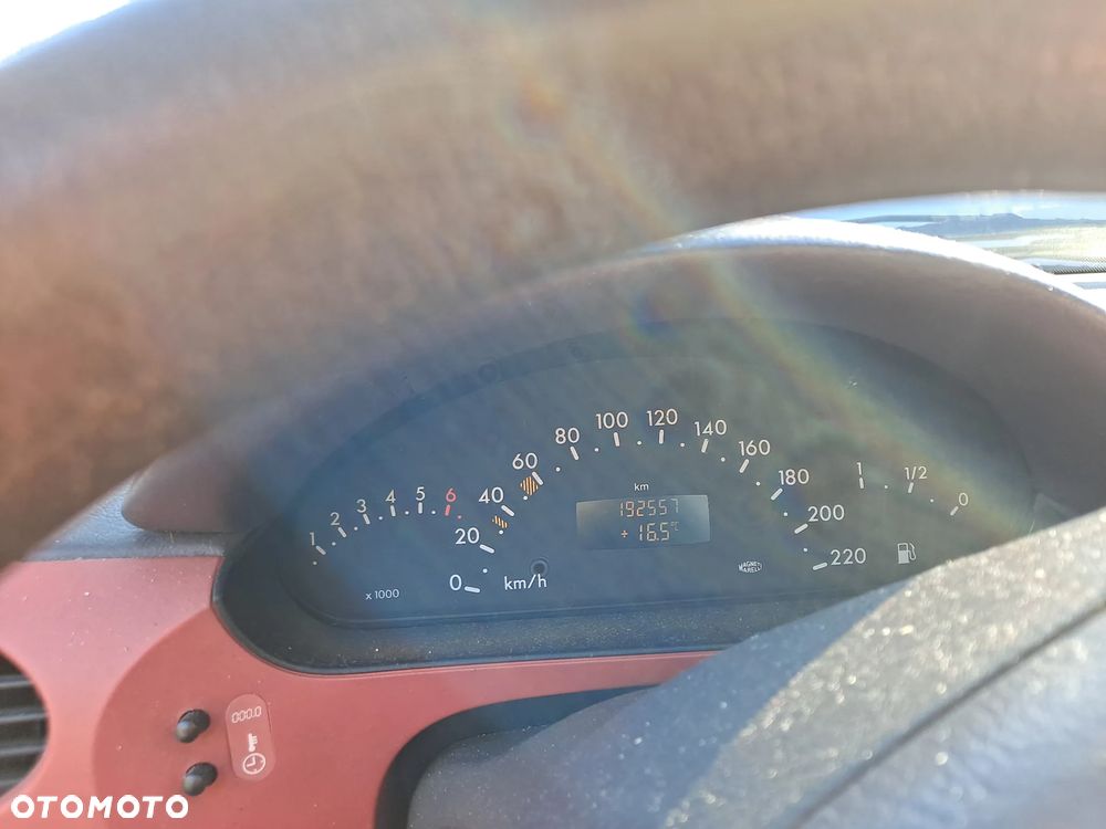 Mercedes-Benz Klasa A 140 Avantgarde Piccadilly - 3