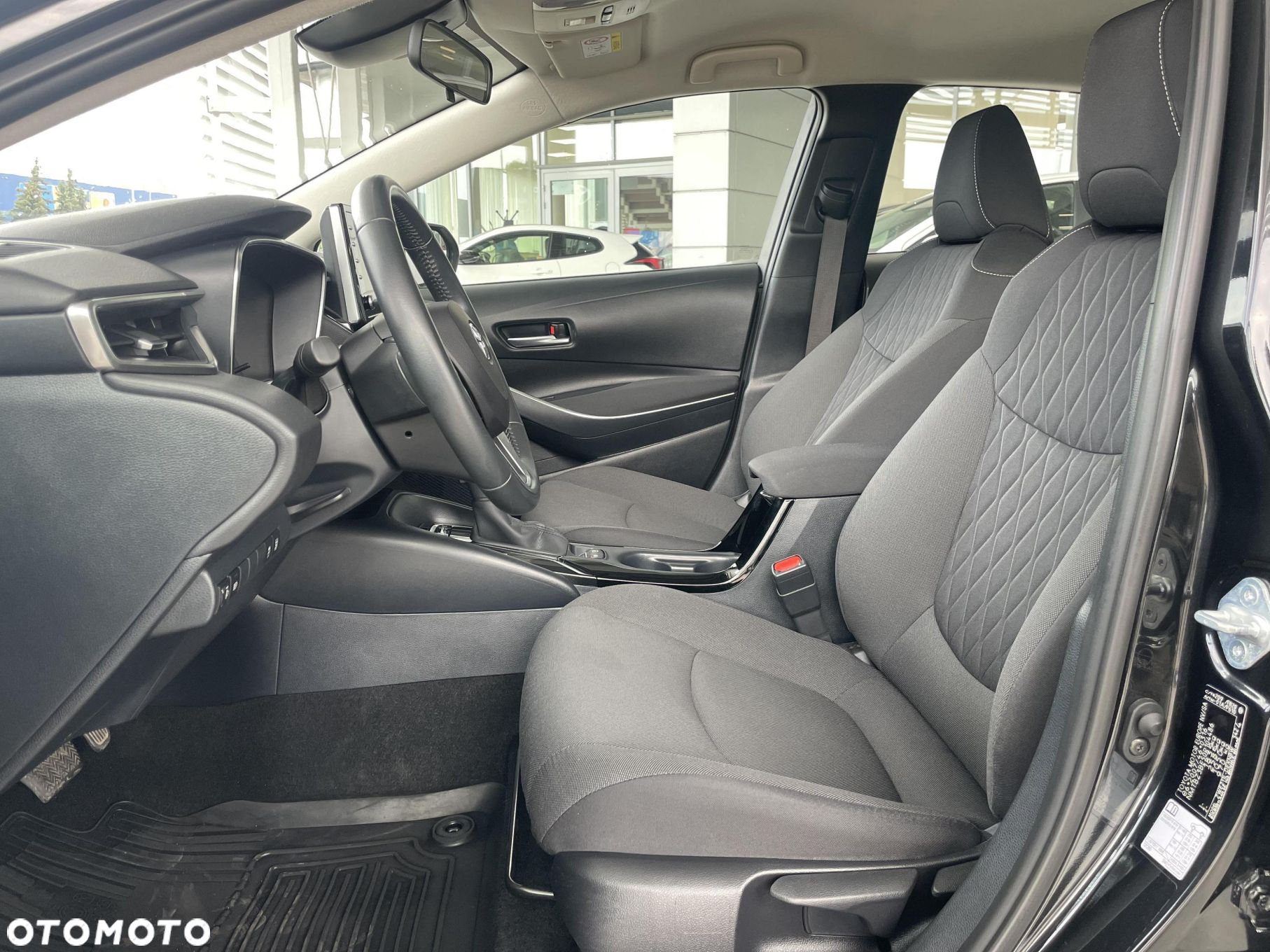 Toyota Corolla - 15