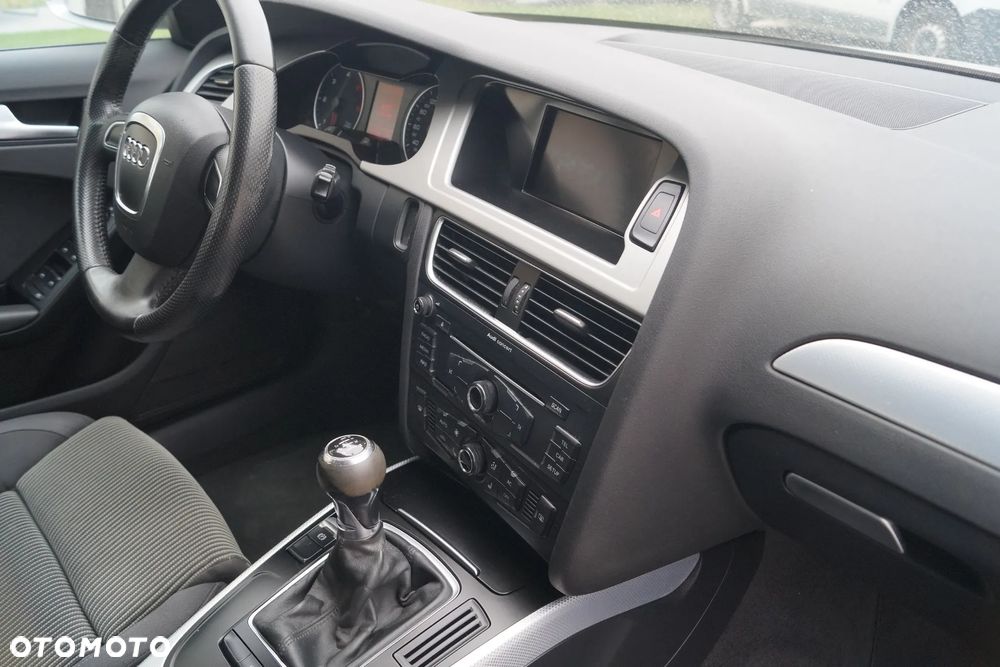 Audi A4 Avant 2.0 TDI DPF Ambition - 34