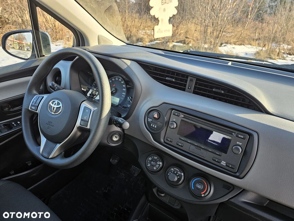 Toyota Yaris 1.0 Active - 26