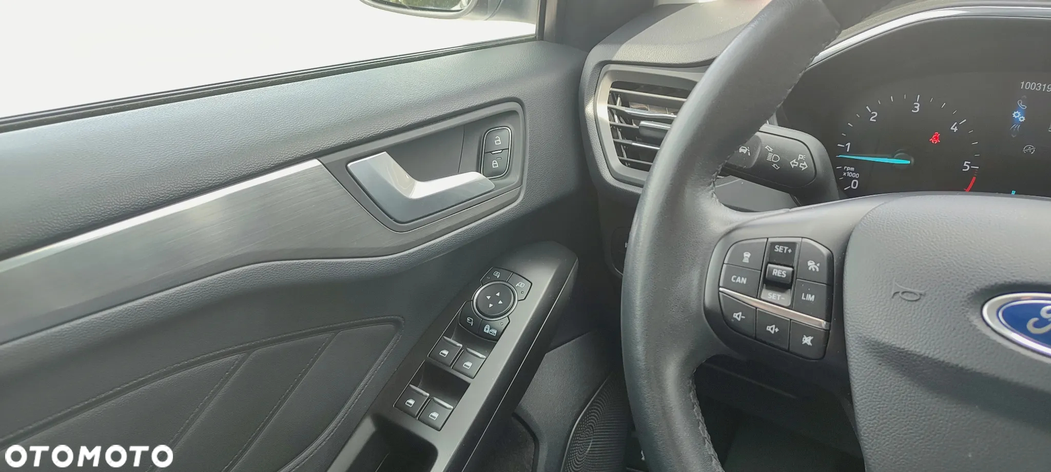 Ford Focus 1.5 EcoBlue Titanium - 11