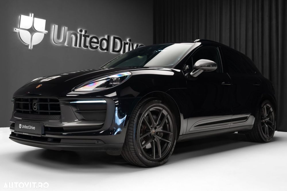 Porsche Macan - 1