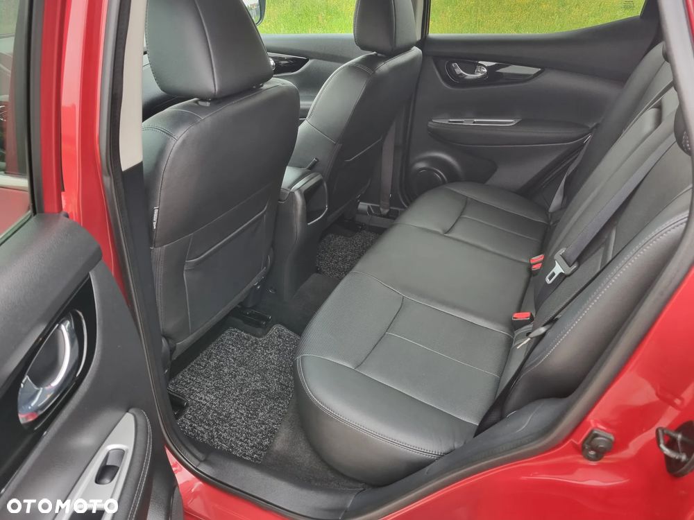 Nissan Qashqai 1.2 DIG-T Xtronic TEKNA - 18