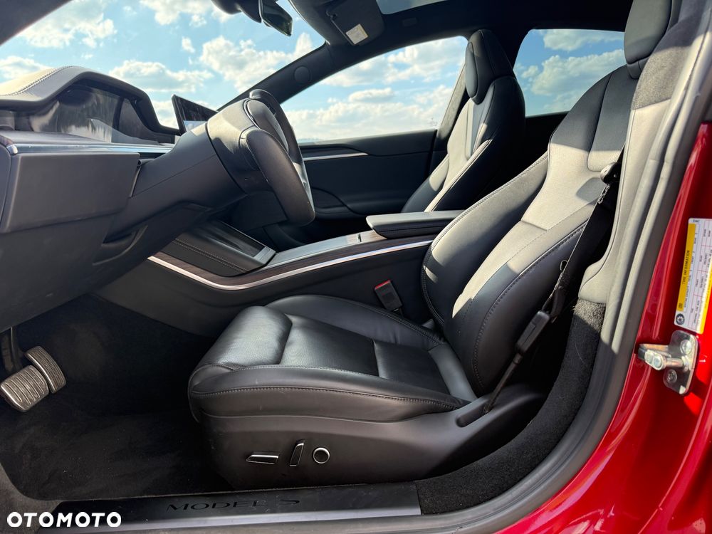 Tesla Model S Long Range - 26