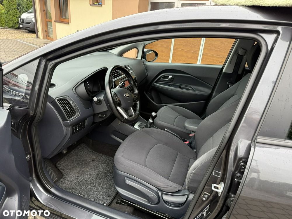Kia Rio 1.2 Edition 7 - 21