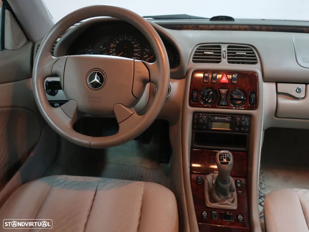 Mercedes-Benz CLK 200 Elegance - 19