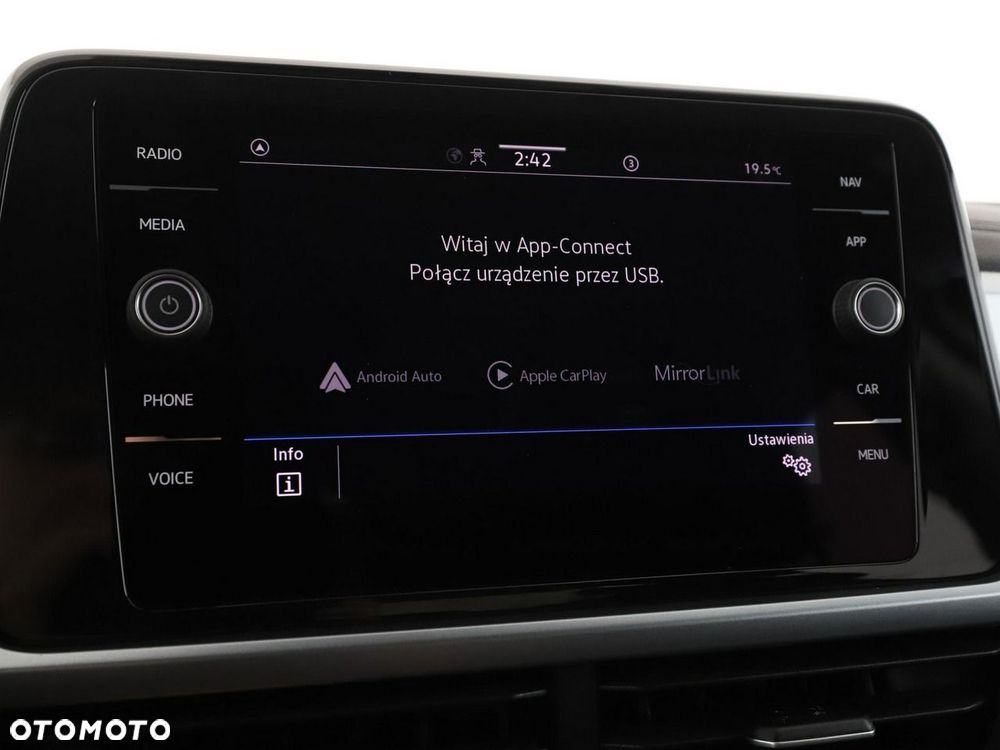 Volkswagen T-Roc 1.0 TSI Life - 26