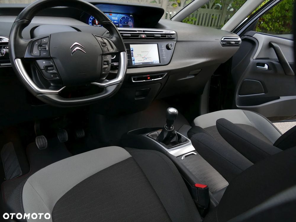 Citroën C4 Picasso - 24