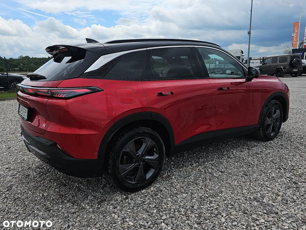 BAIC 5 - 5