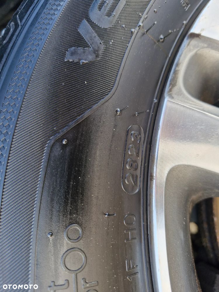 Volkswagen Jetta - 29