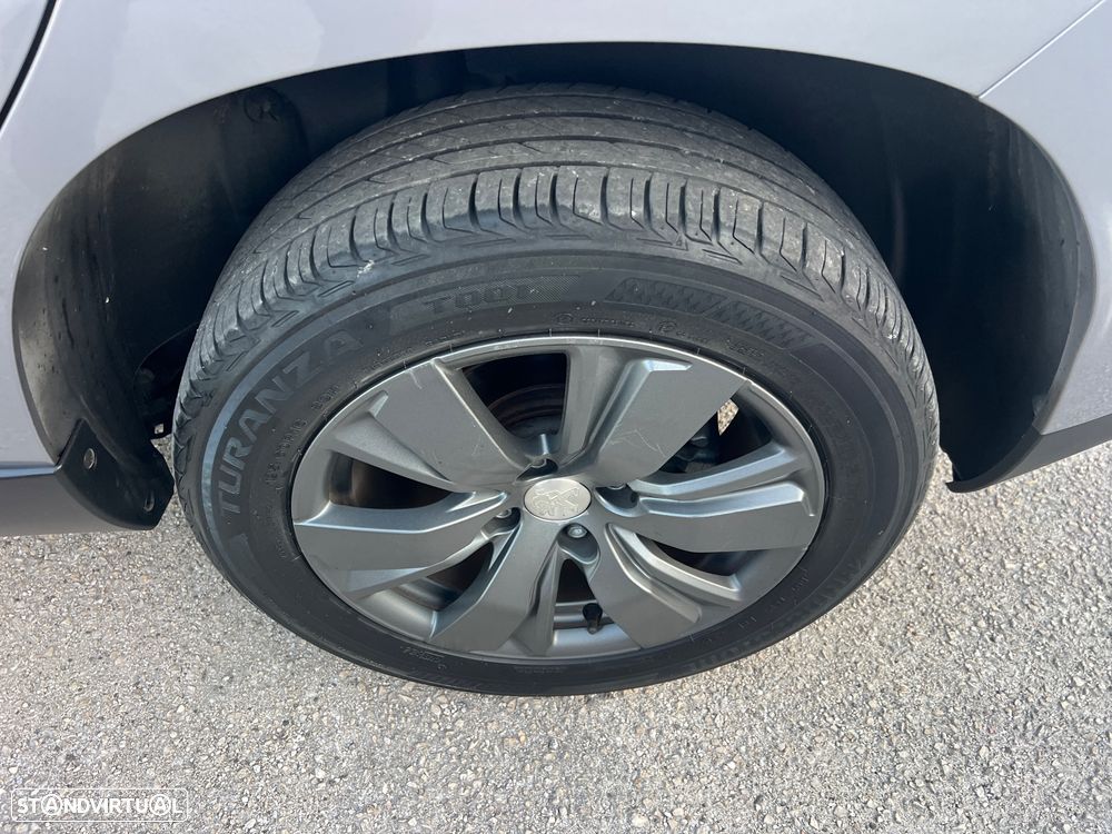 Peugeot 2008 1.2 PureTech Style - 23