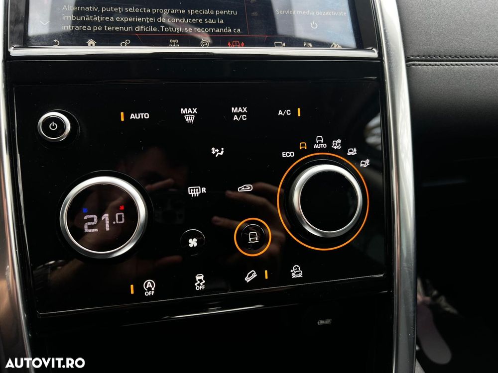 Land Rover Discovery Sport - 18