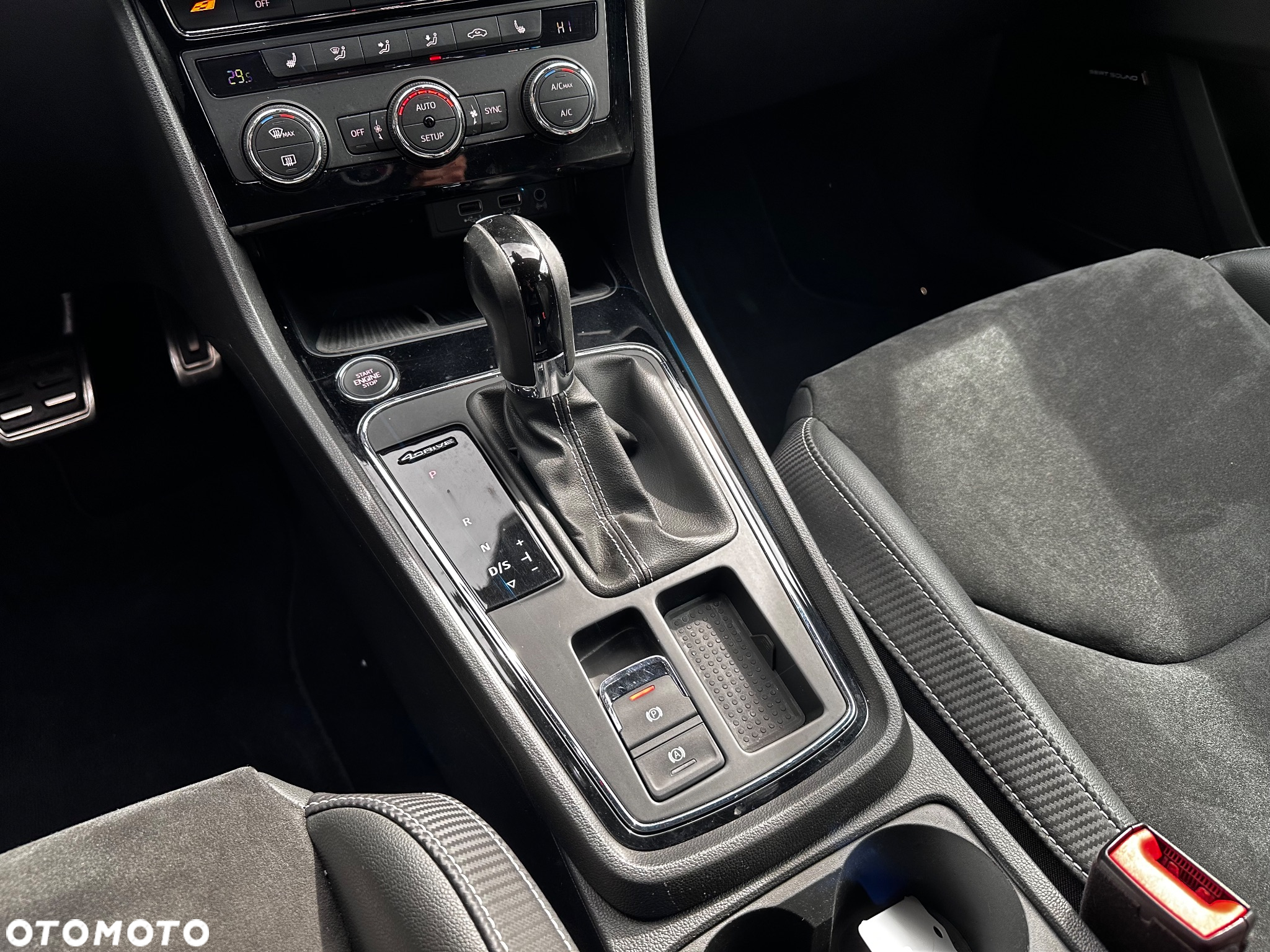 Seat Leon ST 2.0 TSI Start&Stop 4Drive DSG Cupra 300 - 16