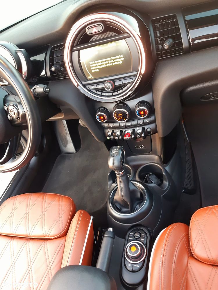 MINI Cooper Standard - 27