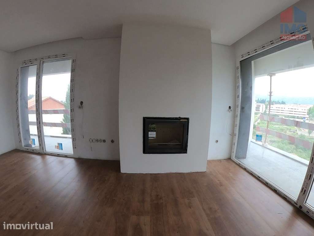 APARTAMENTO T3 NOVO | CONDOMÍNIO FECHADO | 2 GARAGENS | VISTA MAGNÍ... - Grande imagem: 3/25
