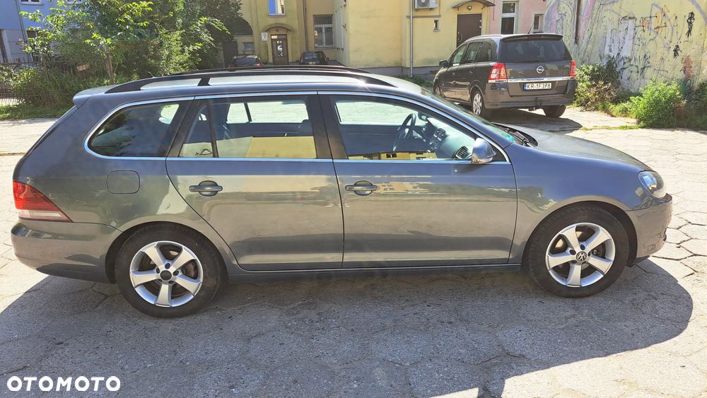 Volkswagen Golf VI 1.6 TDI Comfortline - 7
