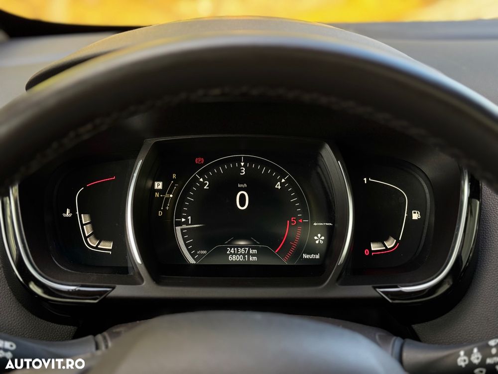 Renault Espace Energy dCi 160 EDC Intens - 10