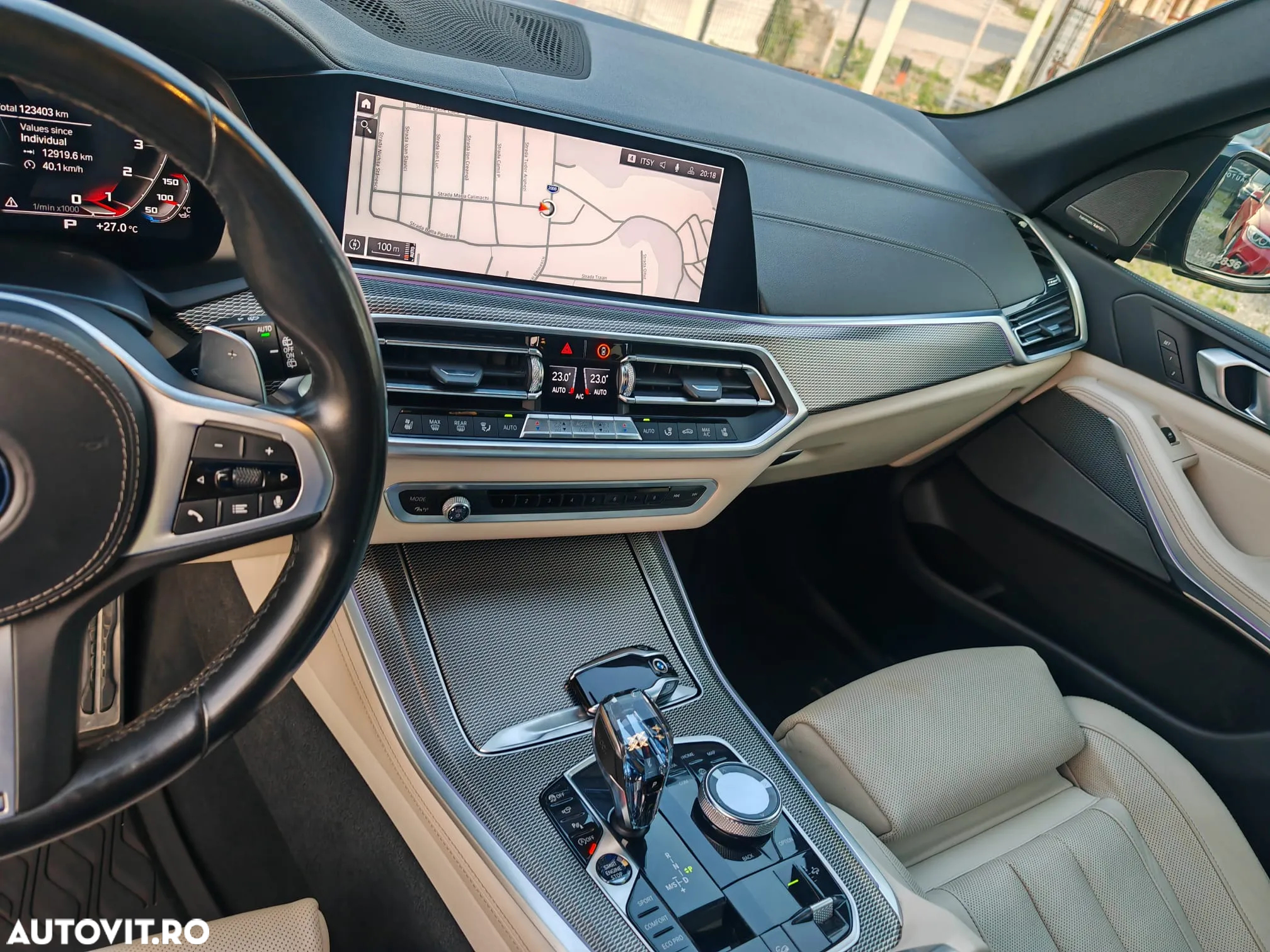 BMW X5 xDrive40i - 31