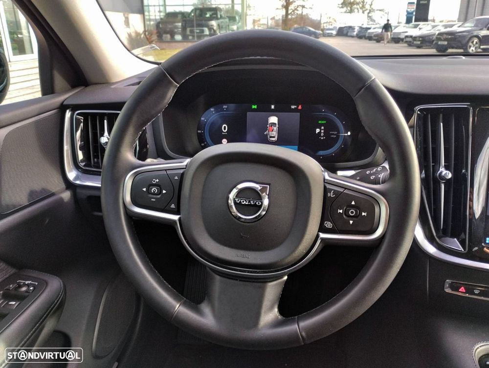 Volvo V60 2.0 T6 AWD TE Core - 4