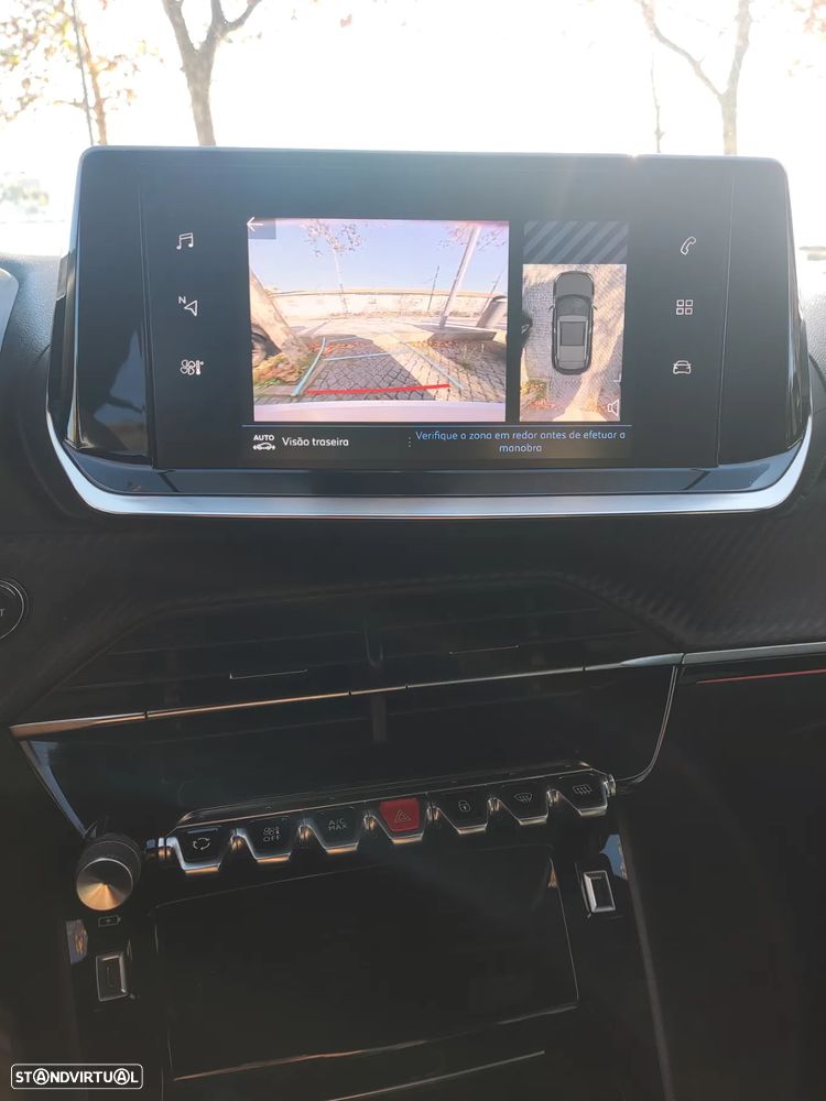 Peugeot 2008 1.2 PureTech GT Line - 9